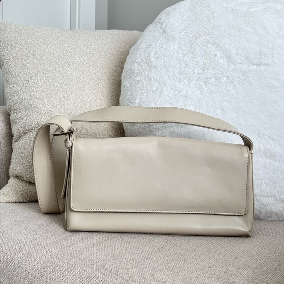 Vintage Holt Renfrew Bag - Picture 1 of 9